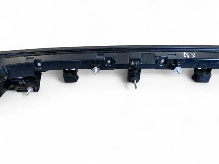 Lexus NX (2021 - ) 8158078090 Задний фонарь в крышке багажника — фото 5