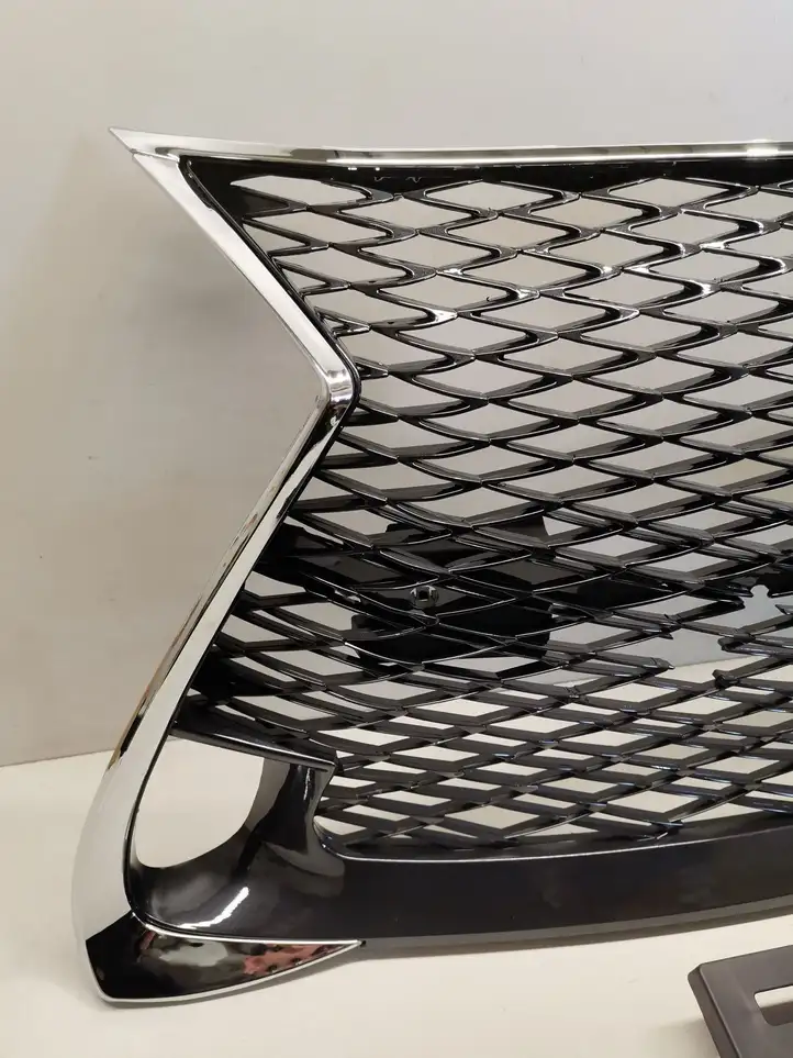 Lexus GS 250 300 350 300h 450h (2015 - 2020) Нижняя решетка переднего бампера — фото 6