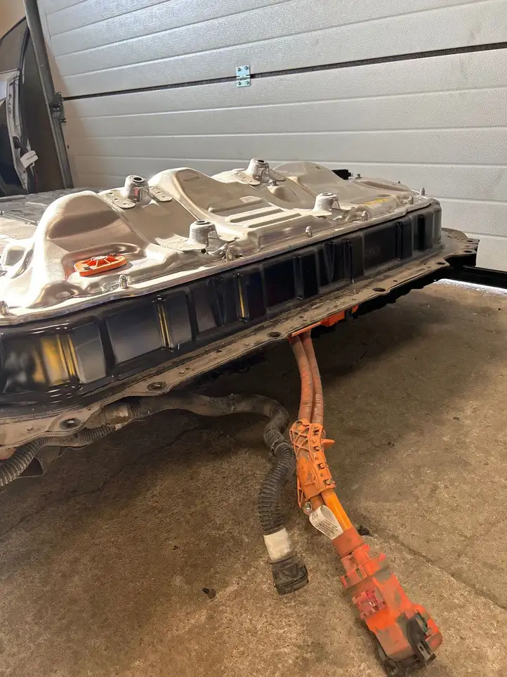 Tesla Model Y (2019 - 2024) TG3212360025WG Аккумулятор гибридного / электрического автомобиля — фото 5