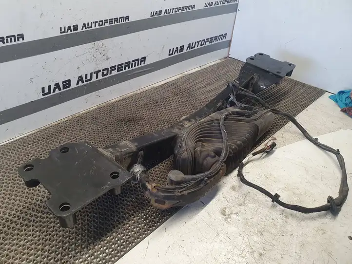 Audi Q7 4M (2015 - ) 4M0803881C Комплект буксировочного крюка — фото 8