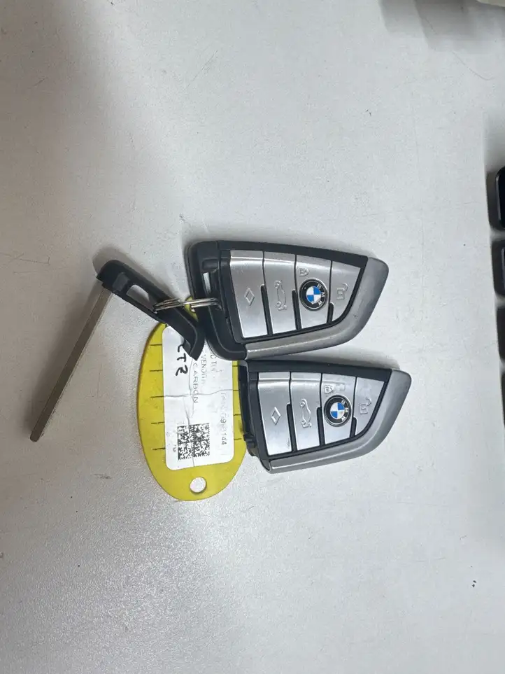 BMW 5 G30 G31 (2016 - ) 8801716 Комплект системы зажигания — фото 7