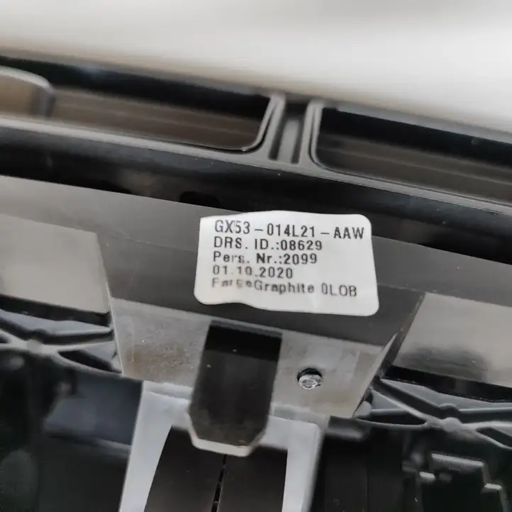 Jaguar F-Type (2019 - ) GX53014L21AA Воздушная решетка панели — фото 8