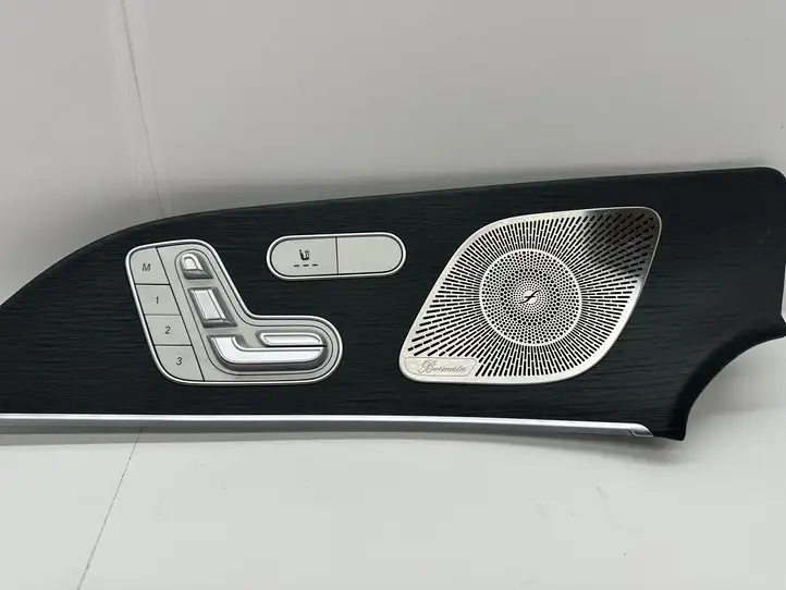 Mercedes-Benz GLE W167 (2019 - ) 15428550 Прочая отделка передней двери — фото 4
