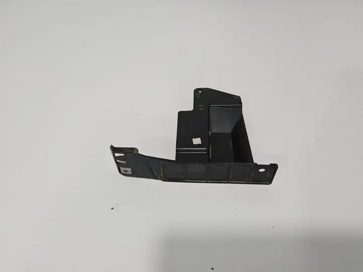 Toyota Sienna XL40 IV (2021 - ) 7586208020 Кронштейн переднего подкрылка — фото 1
