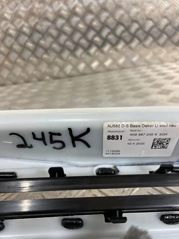 Audi A6 C7 (2014 - 2018) 4K9867245K Верхняя обшивка стойки D — фото 8