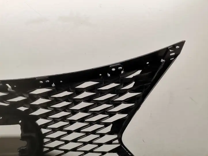 Lexus UX (2020 - ) 5310176350 Нижняя решетка переднего бампера — фото 8