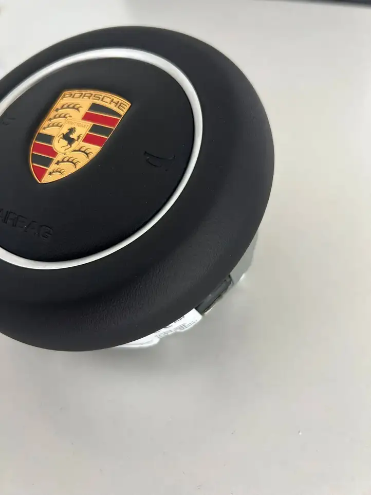 Porsche Cayenne (9Y0 9Y3) (2018 - ) Подушка безопасности руля — фото 4