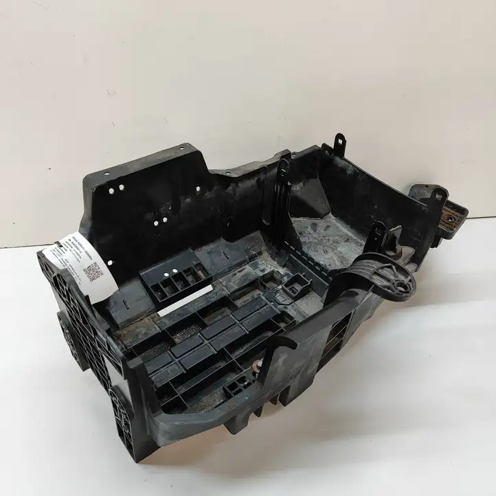 Jeep Wrangler (2007 - 2018) 68079473AG Держатель аккумулятора — фото 2