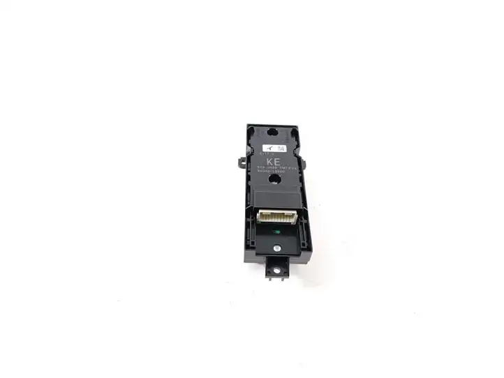 Toyota Corolla Cross (2021 - ) 8404016020 Блок кнопок стеклоподъемников — фото 4