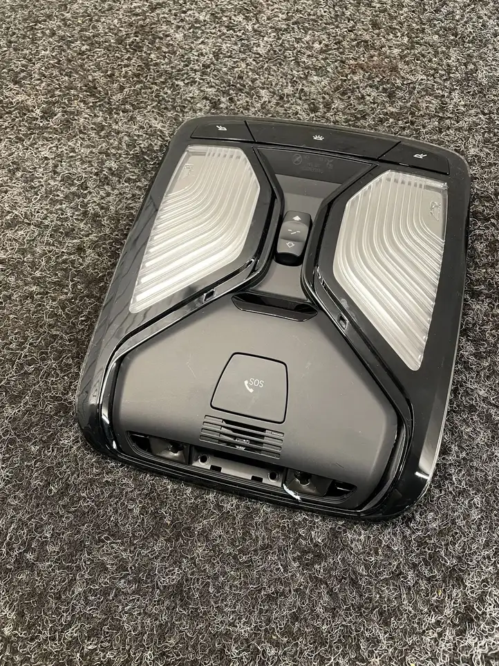 BMW X3 G01 (2018 - 2024) 5A5A506 Передняя подсветка — фото 2
