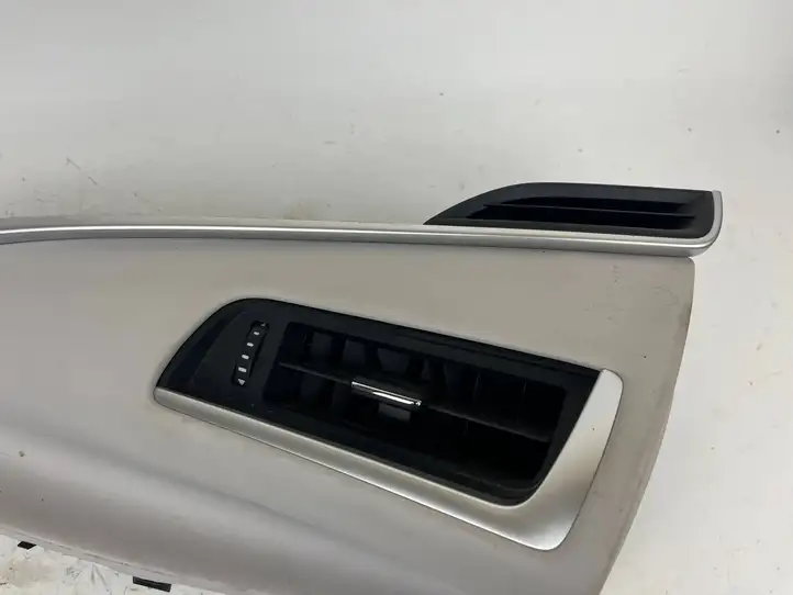 Toyota Mirai (2015 - 2020) 5566062020 Боковой воздушный дефлектор — фото 3