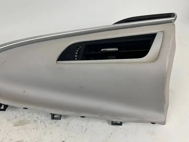 Toyota Mirai (2015 - 2020) 5566062020 Боковой воздушный дефлектор — фото 4