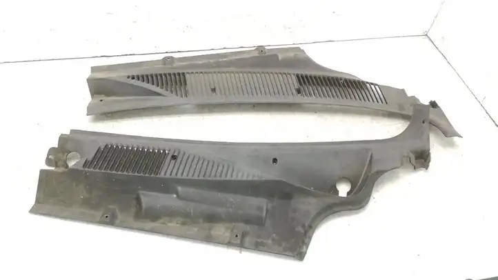 Fiat Doblo (2000 - 2009) 735279114 Жабо стеклоочистителей — фото 1