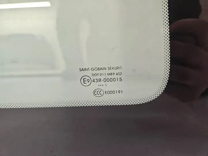 Citroen Berlingo (2003 - 2007) 43R000015 Заднее боковое стекло — фото 2