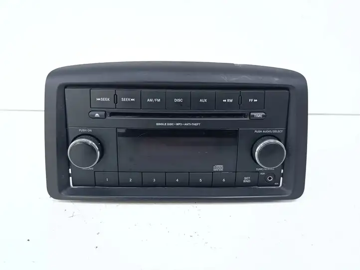 Dodge Grand Caravan (2007 - 2020) P05091301AC Магнитола / мультимедийная система — фото 5