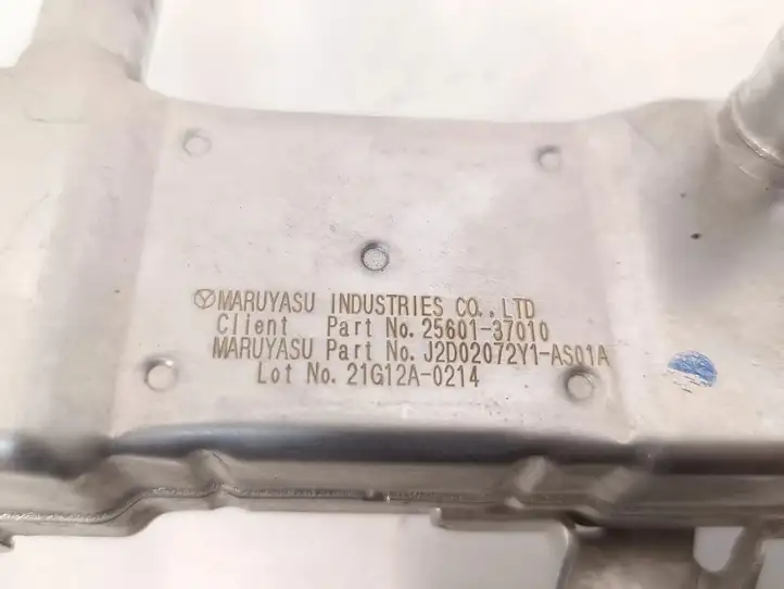 Toyota Prius+ (ZVW40) (2011 - 2018) 2560137010 Охладитель клапана EGR — фото 4