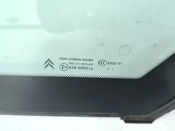 Citroen C4 I Picasso (2006 - 2013) Треугольное стекло кузова — фото 4