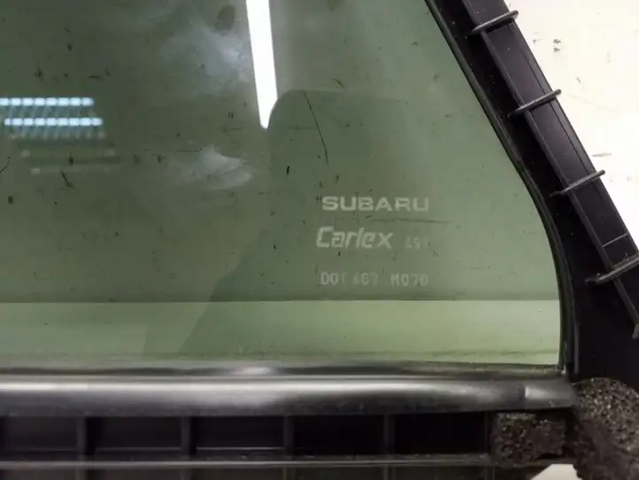 Subaru Outback (BS) (2014 - 2019) Форточка двери — фото 3