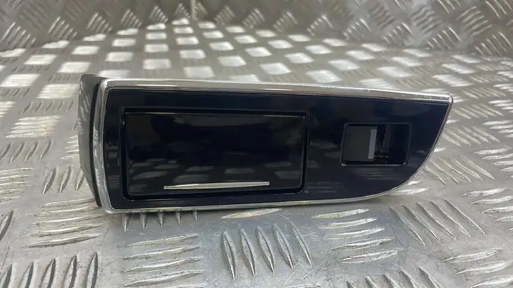 Jaguar XJ X351 (2009 - 2019) AW9314B442AF Дверная пепельница — фото 4