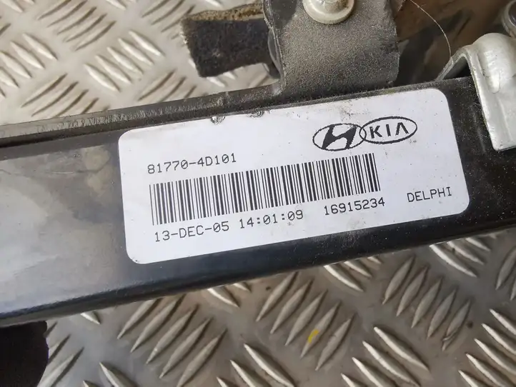 Kia Carnival (2006 - 2014) 817704D101 Актуатор замка задней двери — фото 5