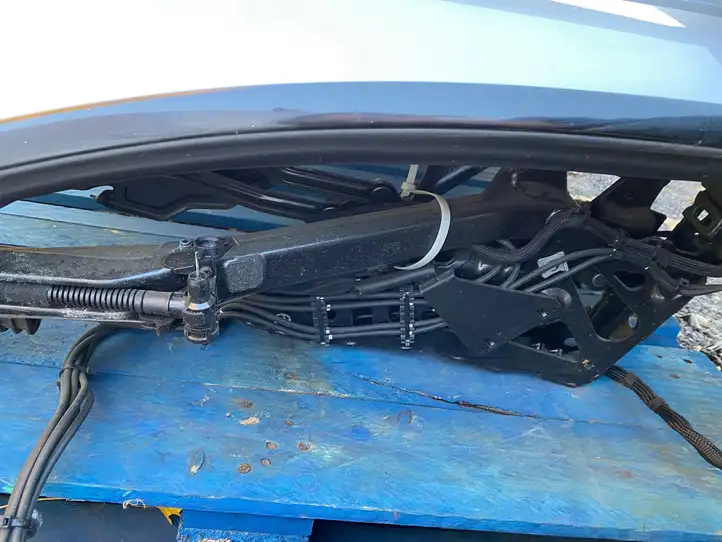 BMW 3 E92 E93 (2005 - 2014) 54377199571 Детали складной крыши — фото 7