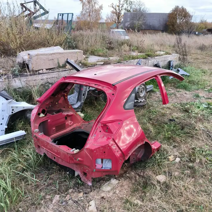 Ford Puma (2019 - ) Задняя часть кузова — фото 1