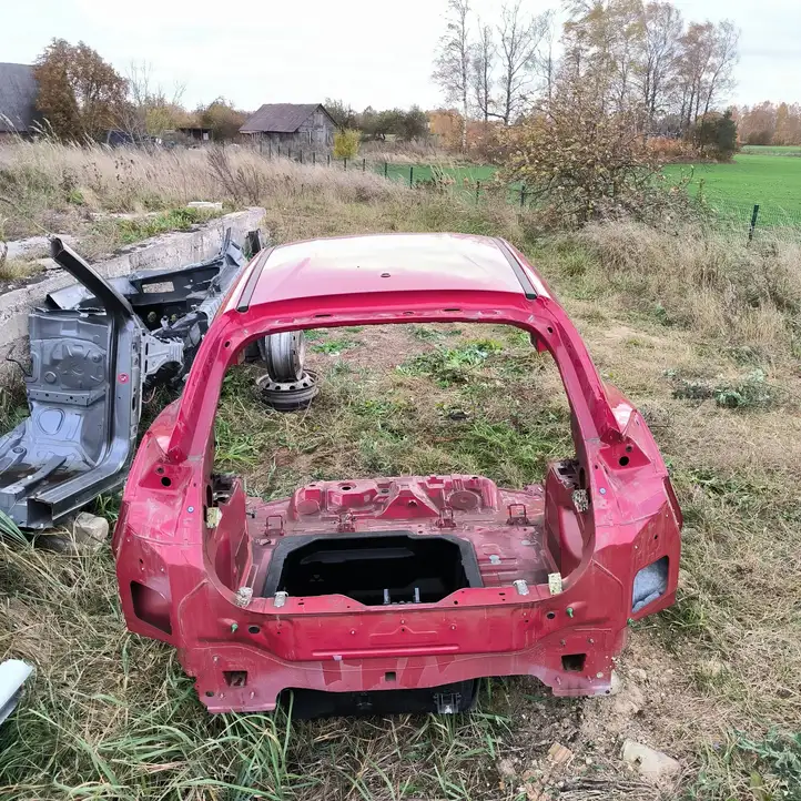 Ford Puma (2019 - ) Задняя часть кузова — фото 3