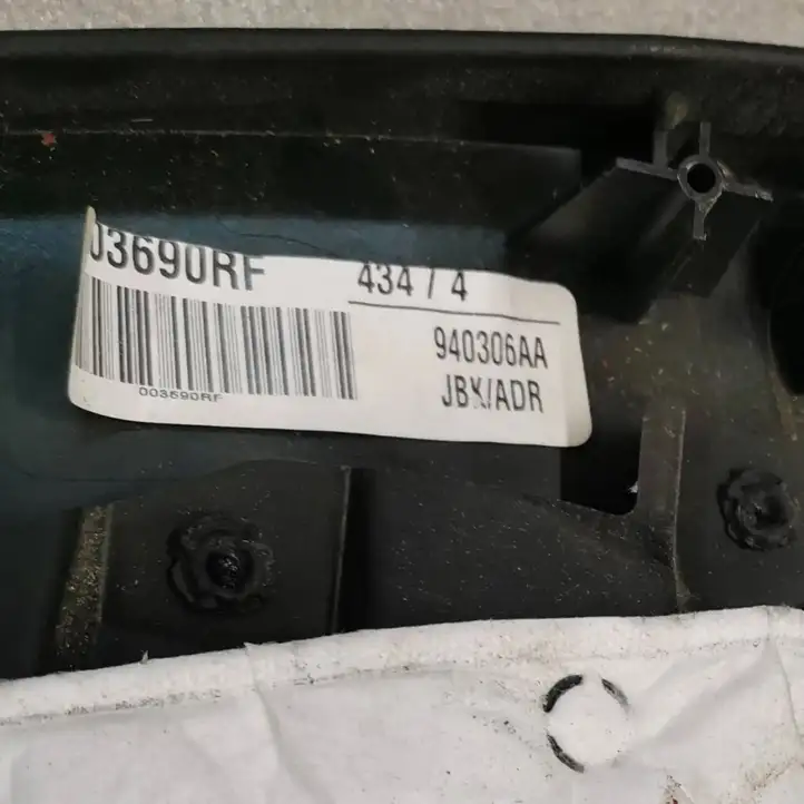 Chevrolet Corvette C7 (2014 - 2019) 22873488 Обшивка передней двери — фото 3