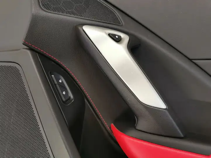 Chevrolet Corvette C7 (2014 - 2019) 22873488 Обшивка передней двери — фото 9
