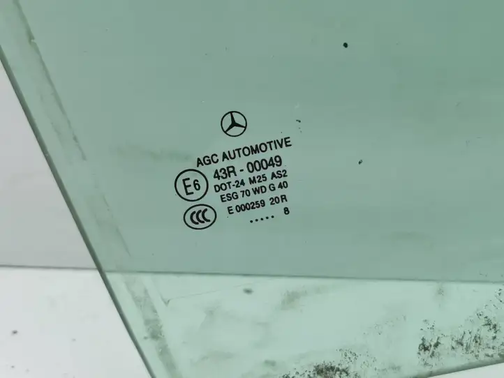 Mercedes-Benz C W204 (2007 - 2014) 43R00049 Стекло задней двери — фото 2