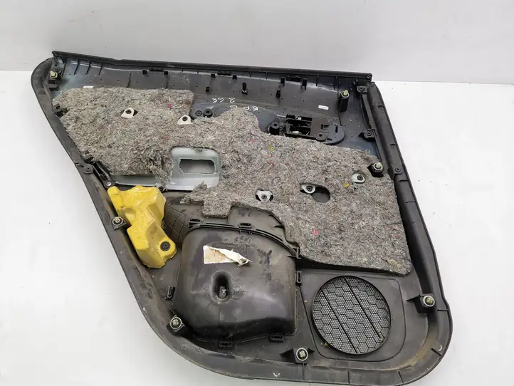 Toyota Auris 150 (2006 - 2012) 6778702010 Обшивка задней двери — фото 6