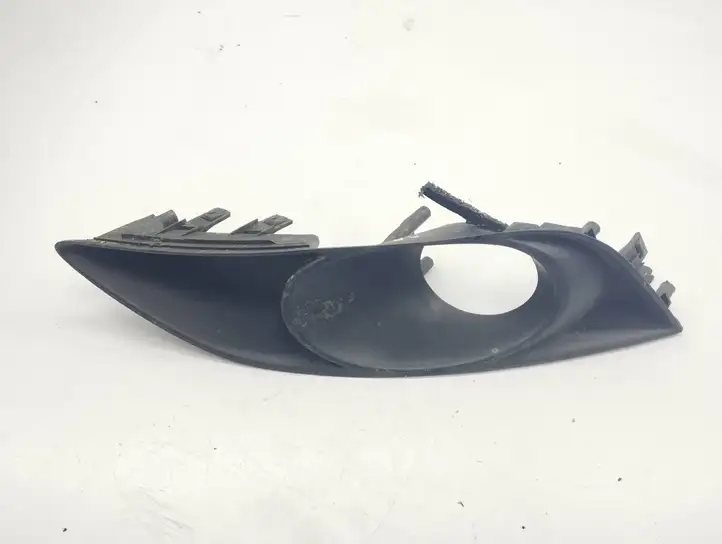 Toyota Auris 150 (2006 - 2012) 814810205 Решетка противотуманной фары — фото 1