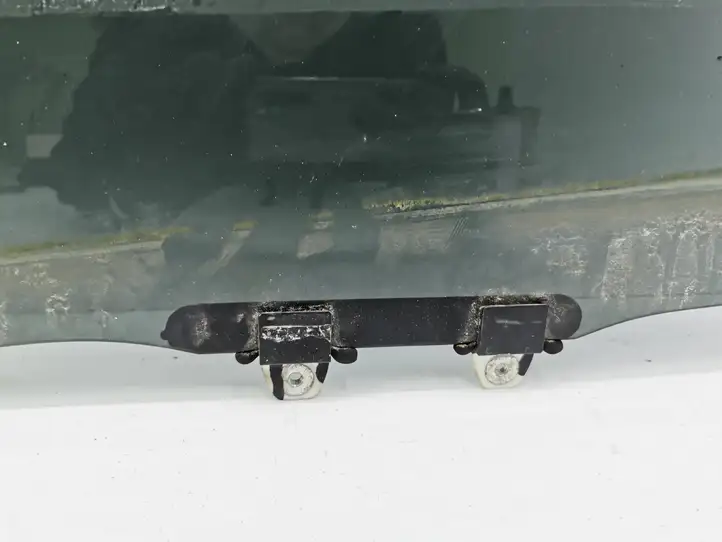 Honda CR-V (2004 - 2006) 43R008600 Стекло задней двери — фото 4