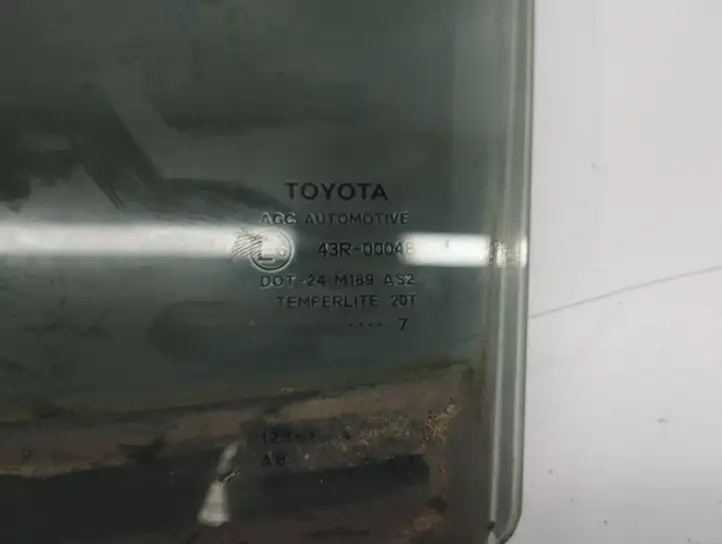 Toyota Auris 150 (2006 - 2012) 43R00048 Стекло задней двери — фото 2