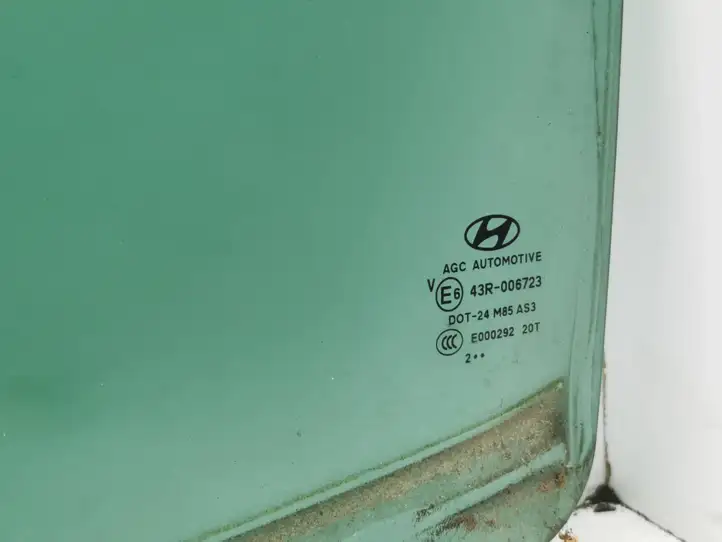 Hyundai ix35 (2009 - 2013) 43R000723 Стекло задней двери — фото 2