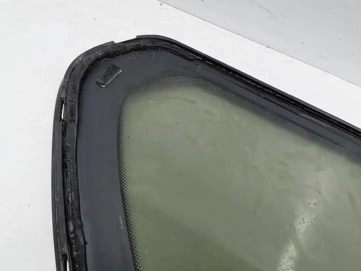 BMW 5 E60 E61 (2004 - 2010) 43R007051 Заднее боковое стекло — фото 5