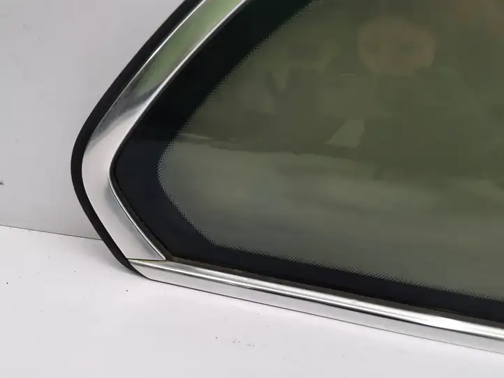 BMW 5 E60 E61 (2004 - 2010) 43R007051 Заднее боковое стекло — фото 8