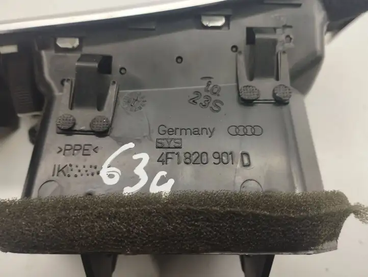 Audi A6 S6 C6 4F (2004 - 2008) 4F1820901D Боковой воздушный дефлектор — фото 2