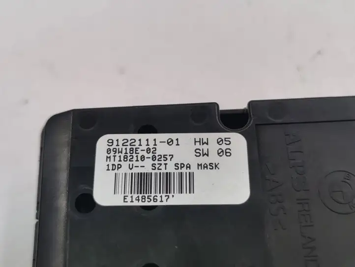 BMW 5 E60 E61 (2004 - 2010) 9122111 Кнопка стеклоподъемников — фото 2
