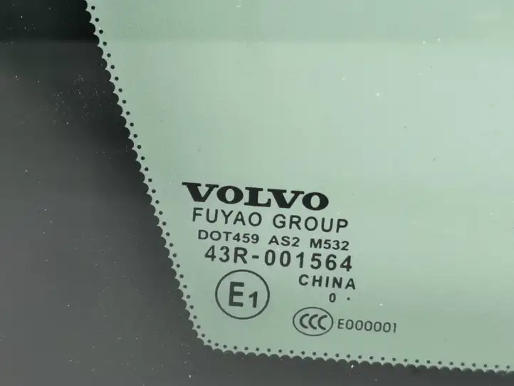 Volvo V60 (2010 - 2013) 31218020 Форточка двери — фото 3