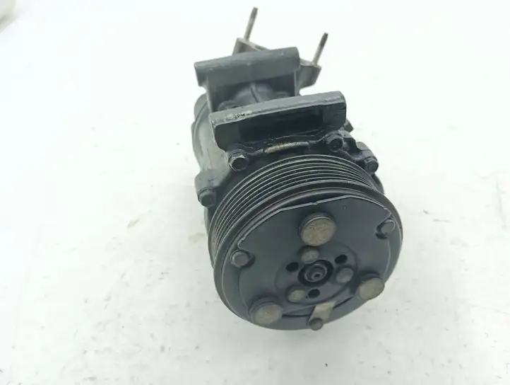 Mini Cooper Countryman R60 (2010 - 2016) 922339203 Компрессор (насос) кондиционера воздуха — фото 1