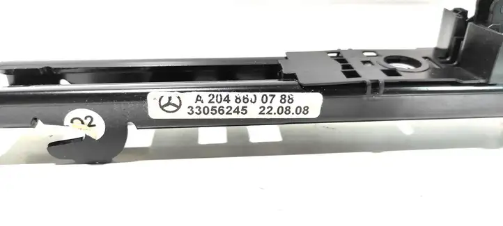 Mercedes-Benz C W204 (2007 - 2014) A2048600788 Регулятор высоты ремня безопасности — фото 4