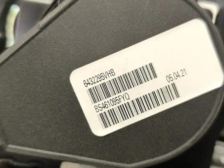 Subaru Outback (BT) (2019 - ) 6432296VHB Комплект ремней безопасности — фото 4