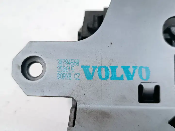 Volvo XC60 (2013 - 2017) 30784560 Замок крышки багажника — фото 4