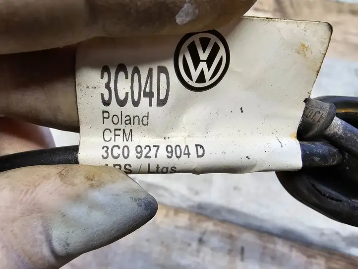 Volkswagen PASSAT B6 (2005 - 2010) 3C0927904D Проводка заднего датчика ABS — фото 6