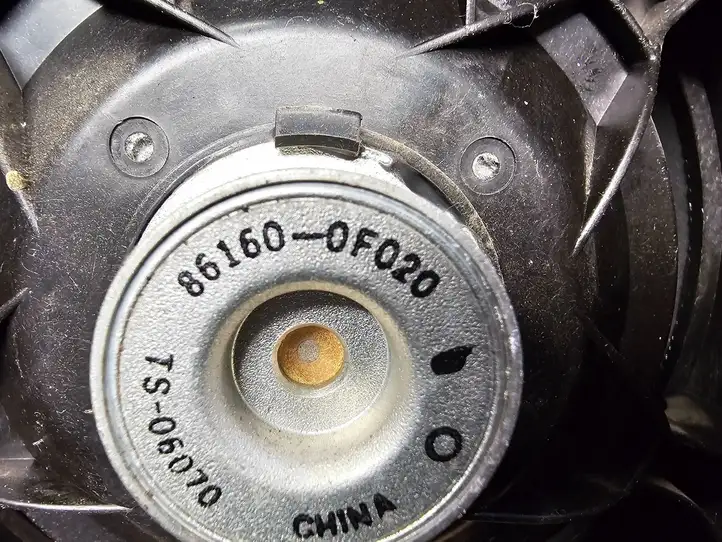Toyota Corolla Verso AR10 (2004 - 2009) 861600F020 Динамики передних дверей — фото 6
