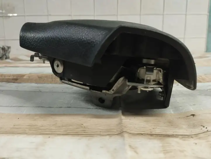 Toyota Corolla Verso AR10 (2004 - 2009) Z21C5006842 Подушка безопасности руля — фото 2
