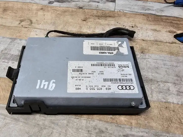 Audi A5 8T 8F (2007 - 2011) 4E0035593G Контроллер мультимедийной системы — фото 4