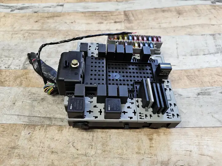 Volvo XC90 (2002 - 2006) 9162316 Блок предохранителей (комплект) — фото 2