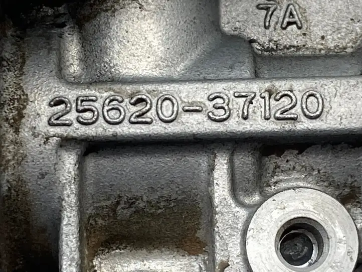 Toyota Prius+ (ZVW40) (2011 - 2018) 2562037120 Охладитель клапана EGR — фото 2